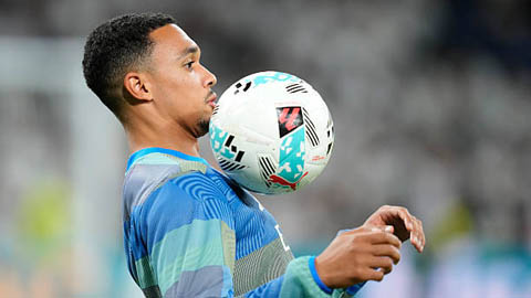 Alexander-Arnold hứa một điều nếu xé lưới Liverpool