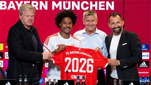 Bayern mập mờ về tương lai của Gnabry